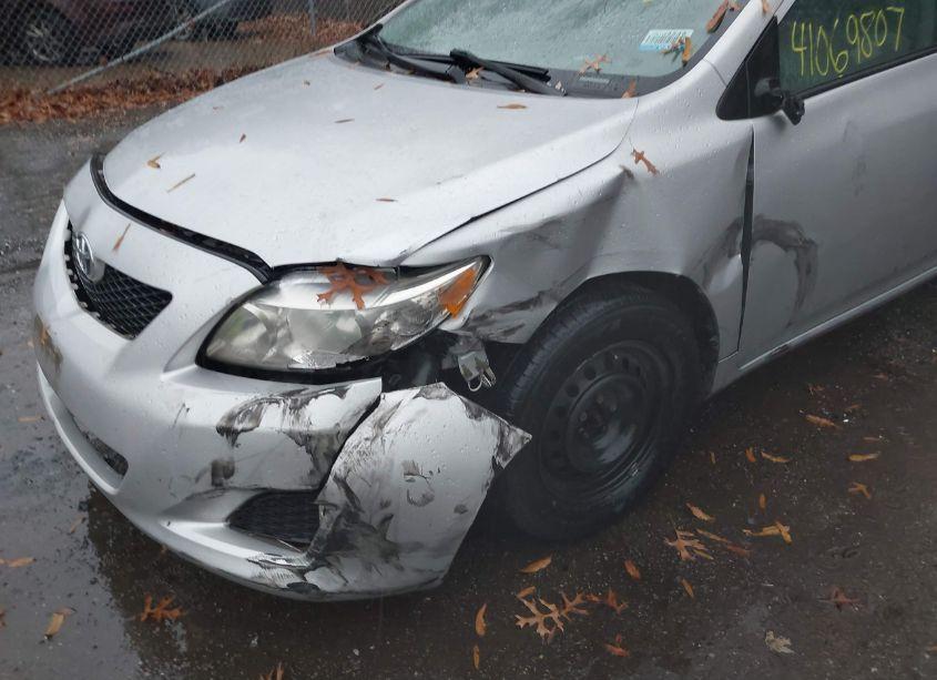 Photo 6 of 2009 Toyota Corolla LE (VIN 1NXBU40E79Z044840)