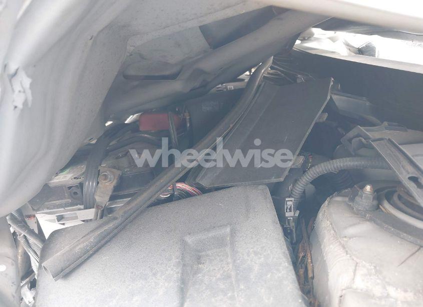 Photo 10 of 2009 Toyota Corolla S (VIN 1NXBU40E79Z088501)