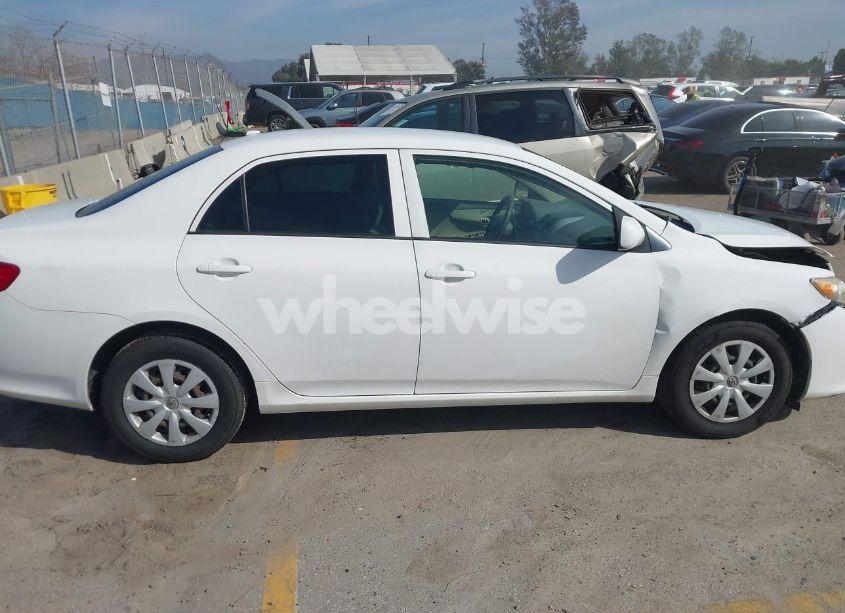 Photo 13 of 2009 Toyota Corolla LE (VIN 1NXBU40E79Z092161)