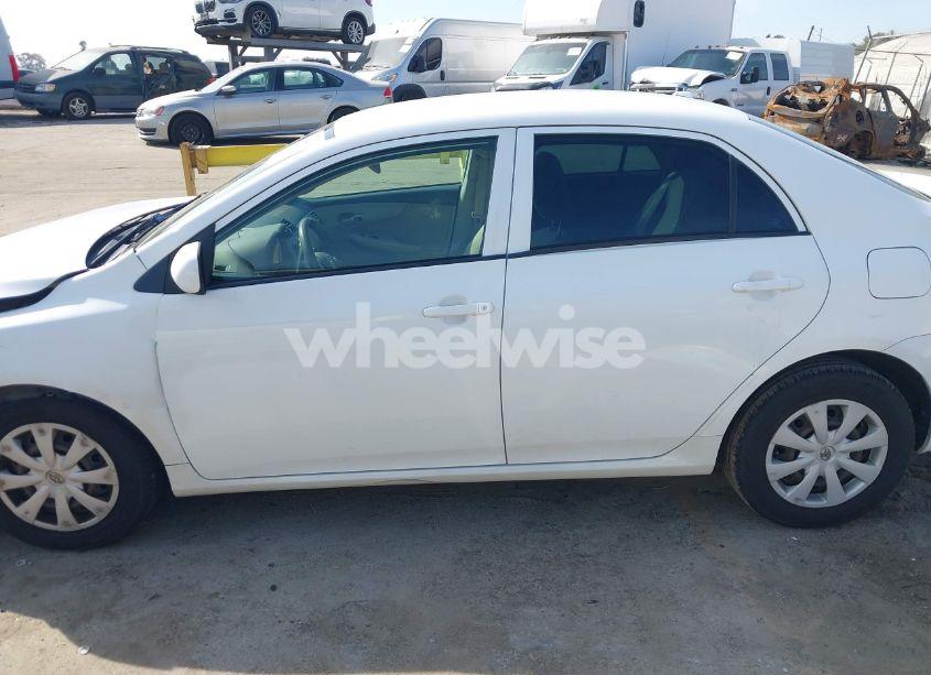 Photo 14 of 2009 Toyota Corolla LE (VIN 1NXBU40E79Z092161)