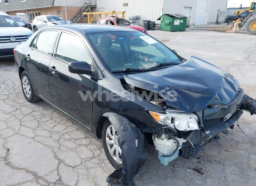 2009 Toyota Corolla LE (VIN 1NXBU40E79Z138121) main photo