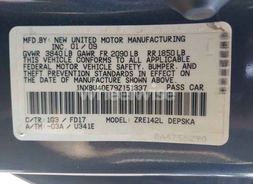 Photo 9 of 2009 Toyota Corolla S (VIN 1NXBU40E79Z151337)