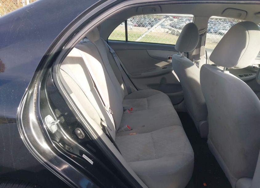 Photo 8 of 2009 Toyota Corolla LE (VIN 1NXBU40E79Z161012)