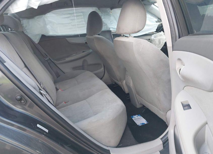 Photo 8 of 2009 Toyota Corolla LE (VIN 1NXBU40E89Z038612)