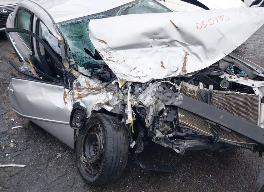 Photo 17 of 2009 Toyota Corolla S (VIN 1NXBU40E89Z050193)