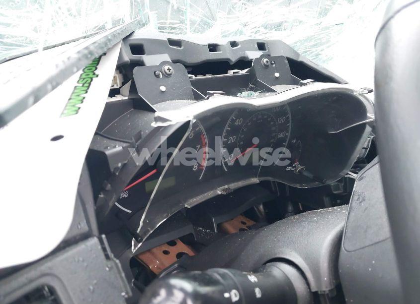 Photo 7 of 2009 Toyota Corolla S (VIN 1NXBU40E89Z050193)