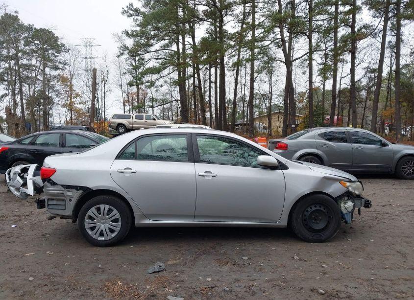 Photo 14 of 2009 Toyota Corolla XLE (VIN 1NXBU40E89Z076342)