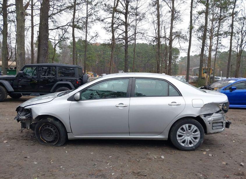 Photo 15 of 2009 Toyota Corolla XLE (VIN 1NXBU40E89Z076342)