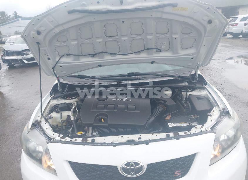 Photo 10 of 2009 Toyota Corolla S (VIN 1NXBU40E89Z093447)