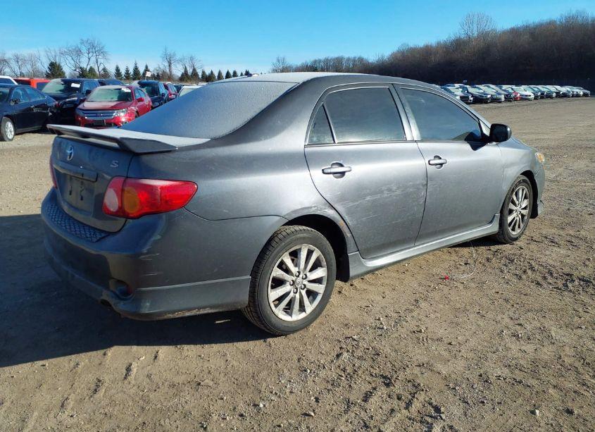Photo 4 of 2009 Toyota Corolla S (VIN 1NXBU40E89Z094923)