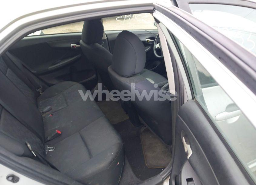 Photo 8 of 2009 Toyota Corolla LE/S/XLE (VIN 1NXBU40E89Z097532)