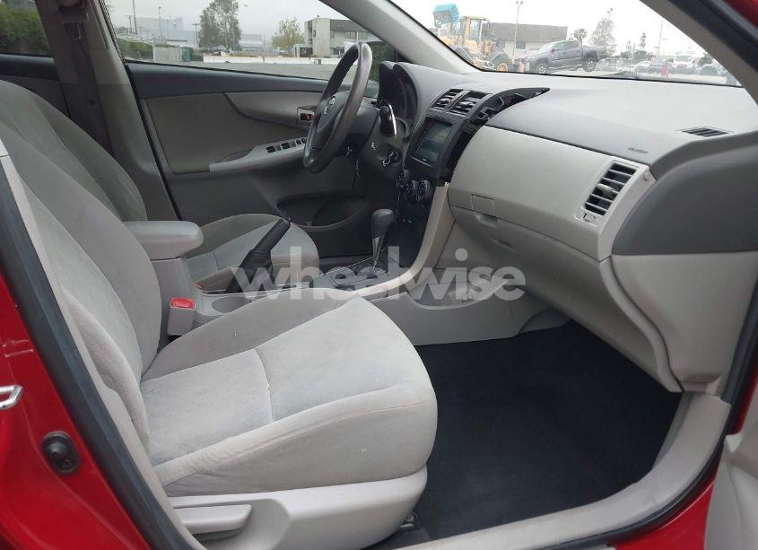 Photo 5 of 2009 Toyota Corolla LE (VIN 1NXBU40E89Z121974)