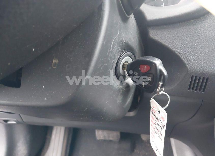 Photo 11 of 2009 Toyota Corolla S (VIN 1NXBU40E89Z126964)