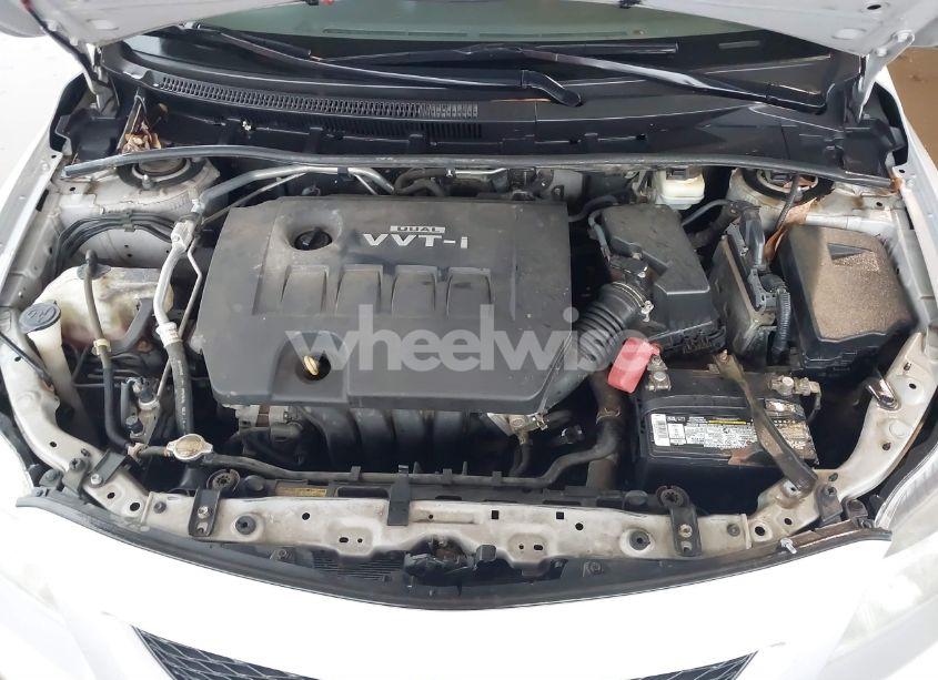 Photo 10 of 2009 Toyota Corolla LE (VIN 1NXBU40E89Z132182)