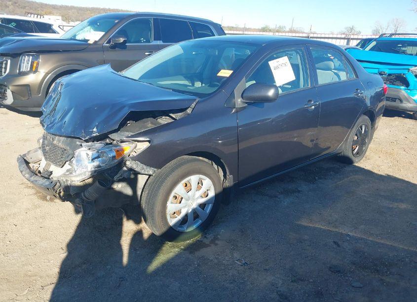 Photo 2 of 2009 Toyota Corolla LE (VIN 1NXBU40E89Z147734)