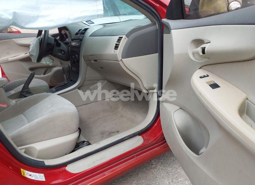 Photo 5 of 2009 Toyota Corolla LE (VIN 1NXBU40E89Z158636)