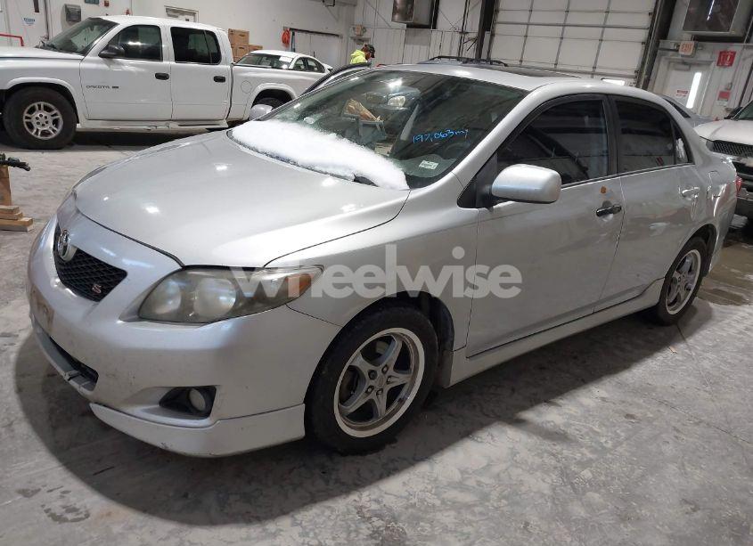 Photo 2 of 2009 Toyota Corolla S (VIN 1NXBU40E99Z005456)