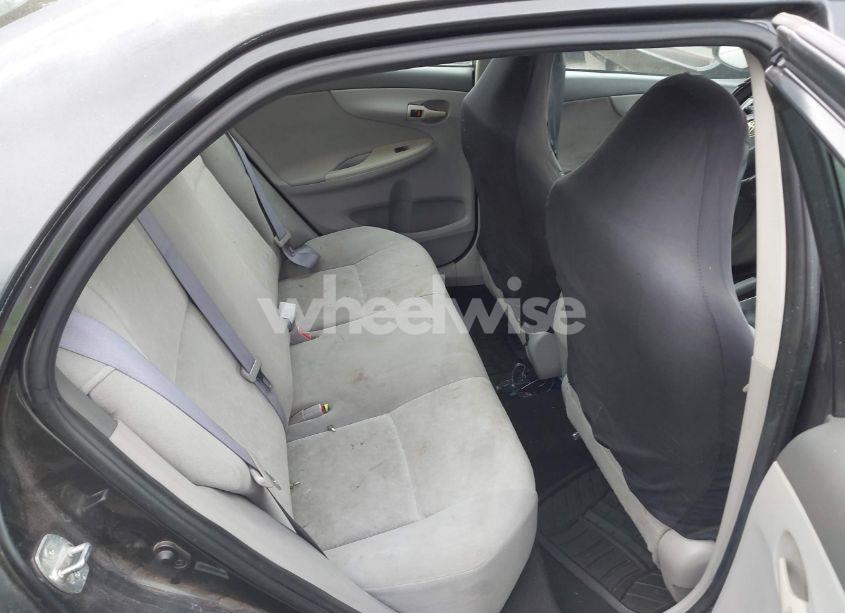 Photo 7 of 2009 Toyota Corolla LE (VIN 1NXBU40E99Z024895)