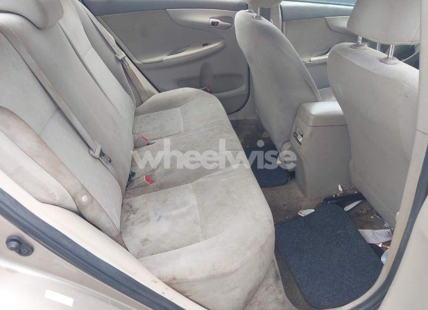 Photo 8 of 2009 Toyota Corolla LE/S/XLE (VIN 1NXBU40E99Z062112)