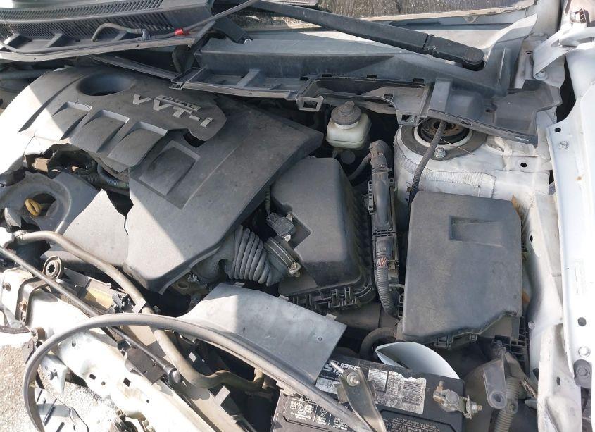 Photo 10 of 2009 Toyota Corolla (VIN 1NXBU40E99Z062630)