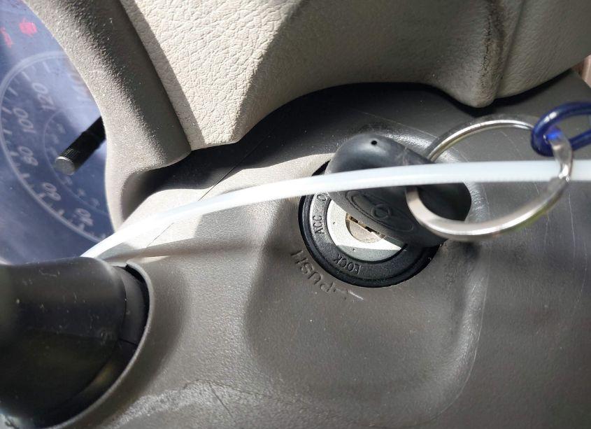 Photo 11 of 2009 Toyota Corolla (VIN 1NXBU40E99Z062630)