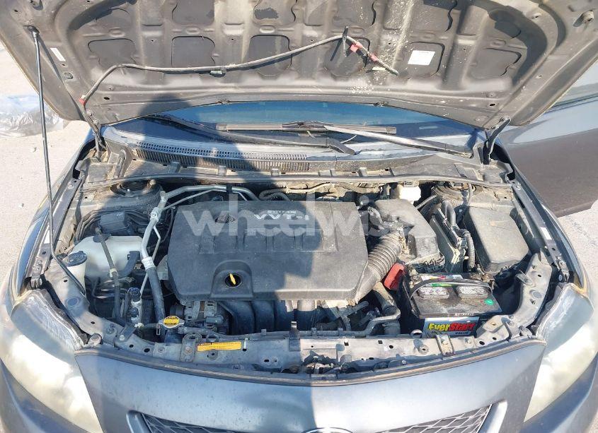 Photo 10 of 2009 Toyota Corolla S (VIN 1NXBU40E99Z082778)