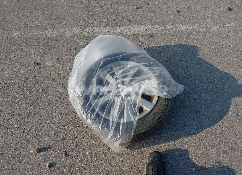 Photo 12 of 2009 Toyota Corolla S (VIN 1NXBU40E99Z082778)