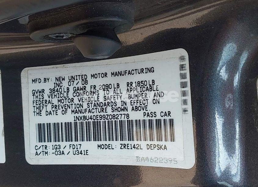 Photo 9 of 2009 Toyota Corolla S (VIN 1NXBU40E99Z082778)