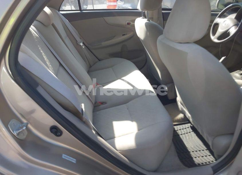 Photo 8 of 2009 Toyota Corolla LE (VIN 1NXBU40E99Z088368)