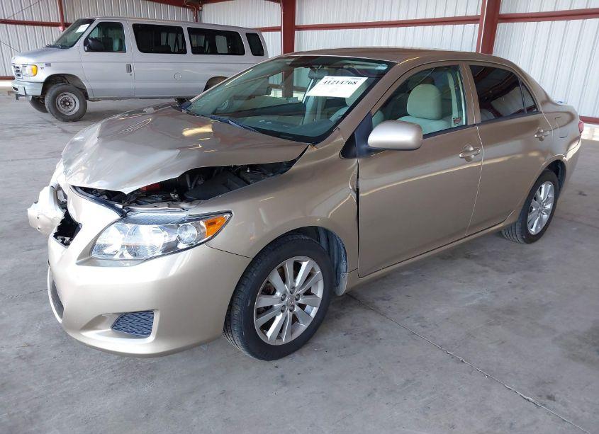 Photo 2 of 2009 Toyota Corolla LE (VIN 1NXBU40E99Z099497)
