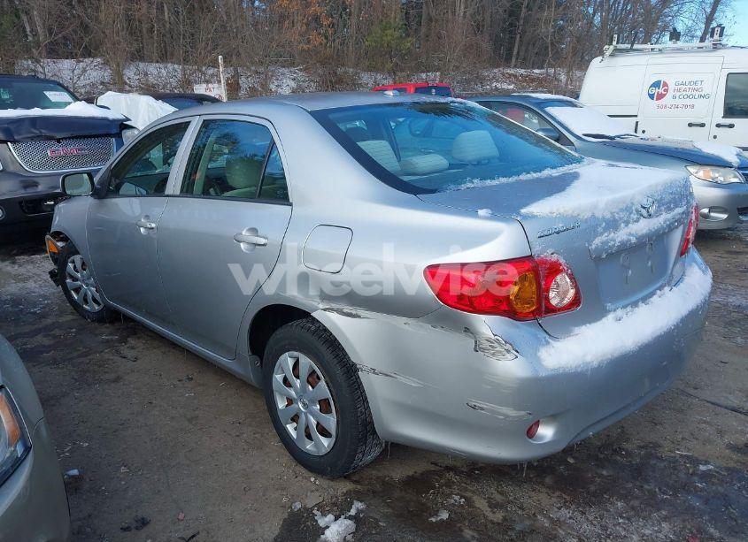 Photo 3 of 2009 Toyota Corolla LE (VIN 1NXBU40E99Z112426)