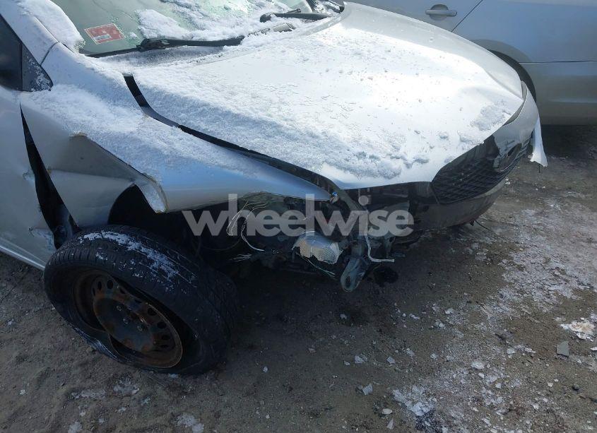 Photo 6 of 2009 Toyota Corolla LE (VIN 1NXBU40E99Z112426)