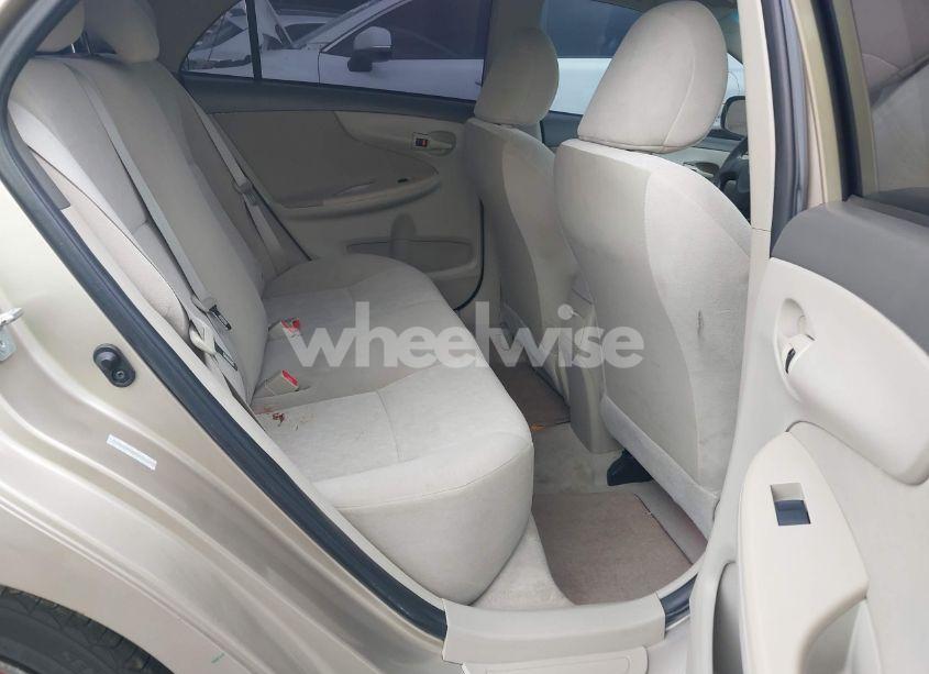 Photo 8 of 2009 Toyota Corolla LE (VIN 1NXBU40E99Z118081)