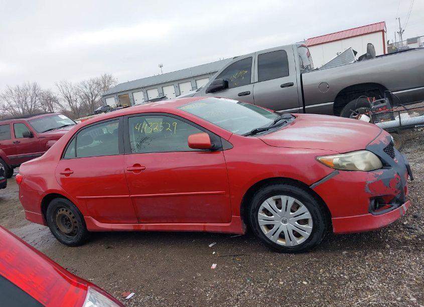 Photo 13 of 2009 Toyota Corolla S (VIN 1NXBU40EX9Z029300)