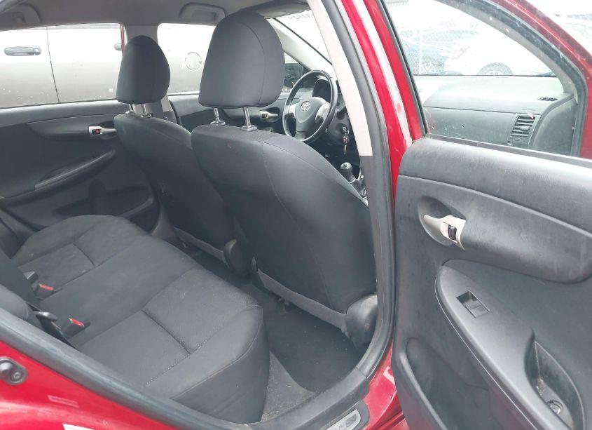 Photo 8 of 2009 Toyota Corolla S (VIN 1NXBU40EX9Z029300)