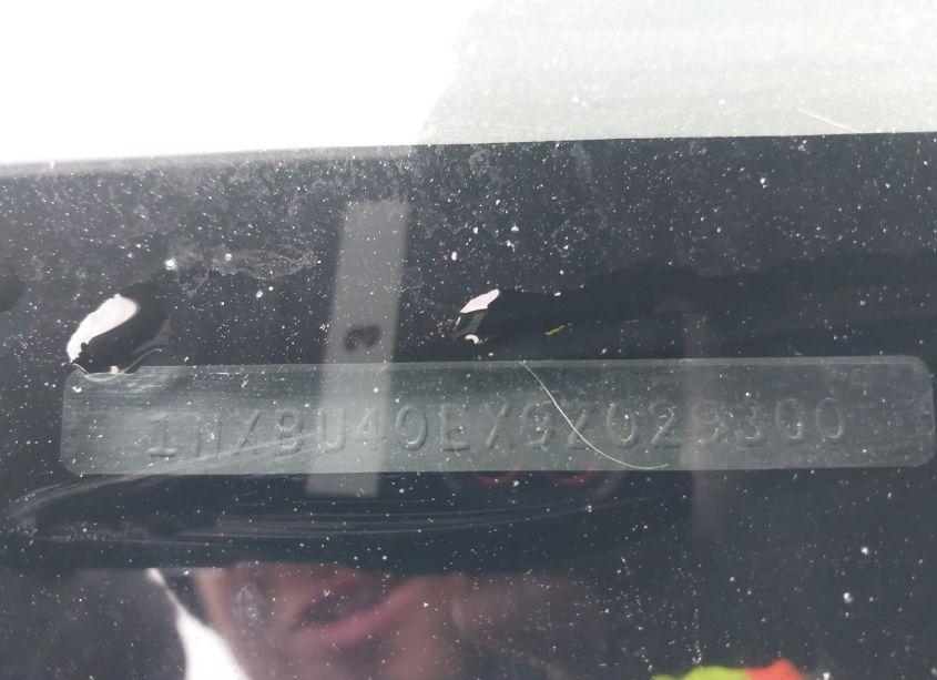 Photo 9 of 2009 Toyota Corolla S (VIN 1NXBU40EX9Z029300)