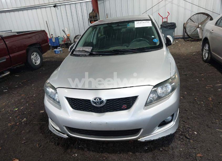 Photo 11 of 2009 Toyota Corolla S (VIN 1NXBU40EX9Z046856)
