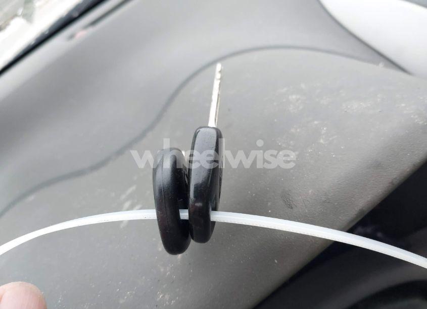 Photo 11 of 2009 Toyota Corolla (VIN 1NXBU40EX9Z049143)