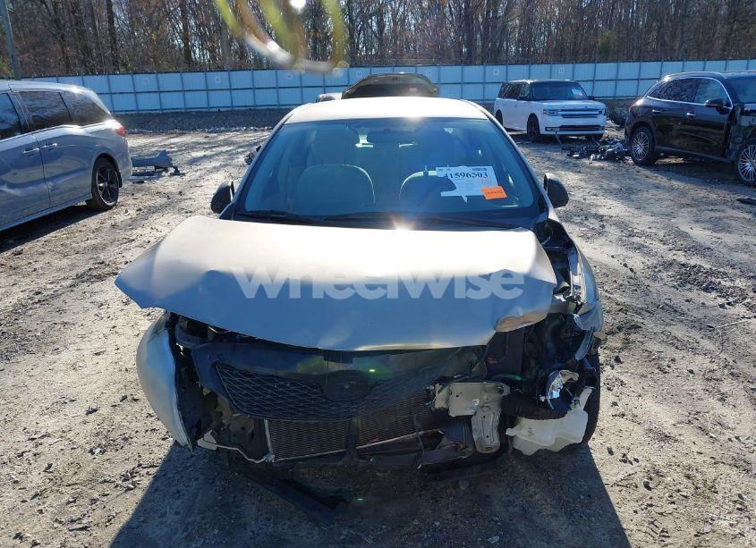 Photo 12 of 2009 Toyota Corolla (VIN 1NXBU40EX9Z049143)