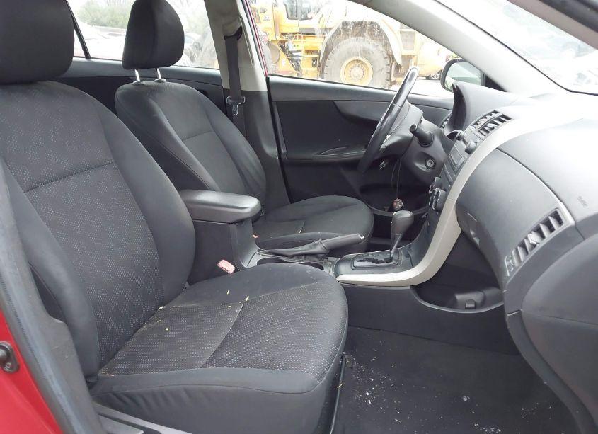 Photo 5 of 2009 Toyota Corolla S (VIN 1NXBU40EX9Z053757)