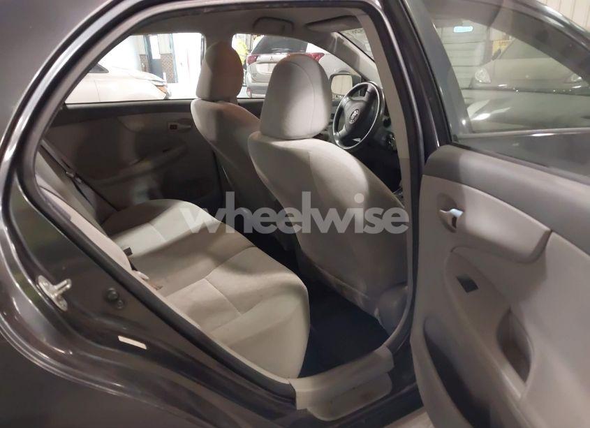 Photo 8 of 2009 Toyota Corolla LE (VIN 1NXBU40EX9Z062605)