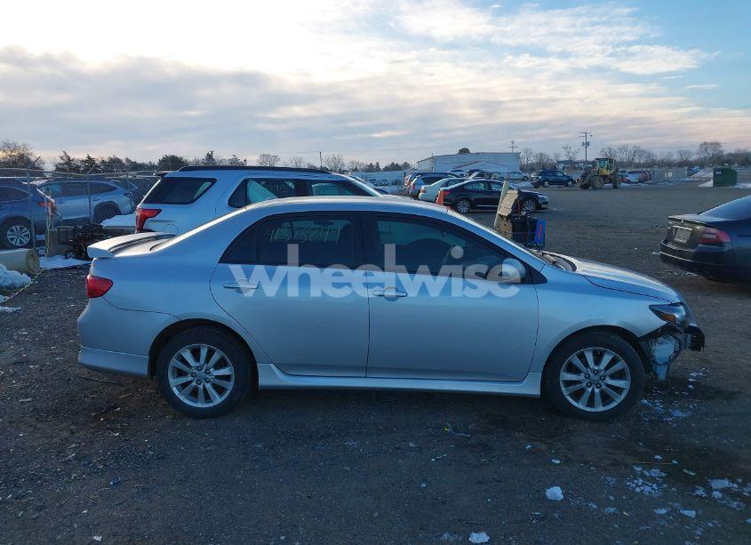 Photo 13 of 2009 Toyota Corolla S (VIN 1NXBU40EX9Z073507)