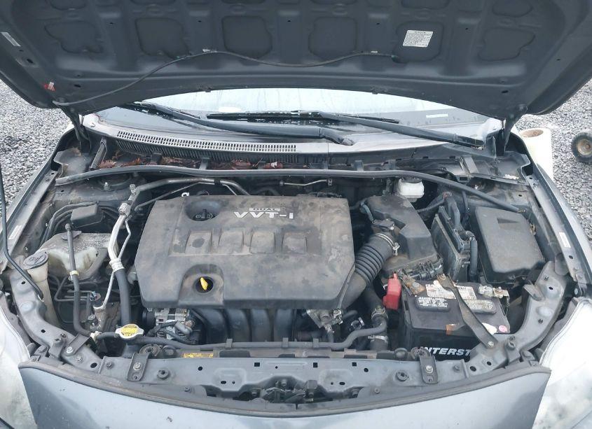 Photo 10 of 2009 Toyota Corolla S (VIN 1NXBU40EX9Z078450)