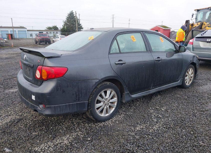 Photo 4 of 2009 Toyota Corolla S (VIN 1NXBU40EX9Z078450)