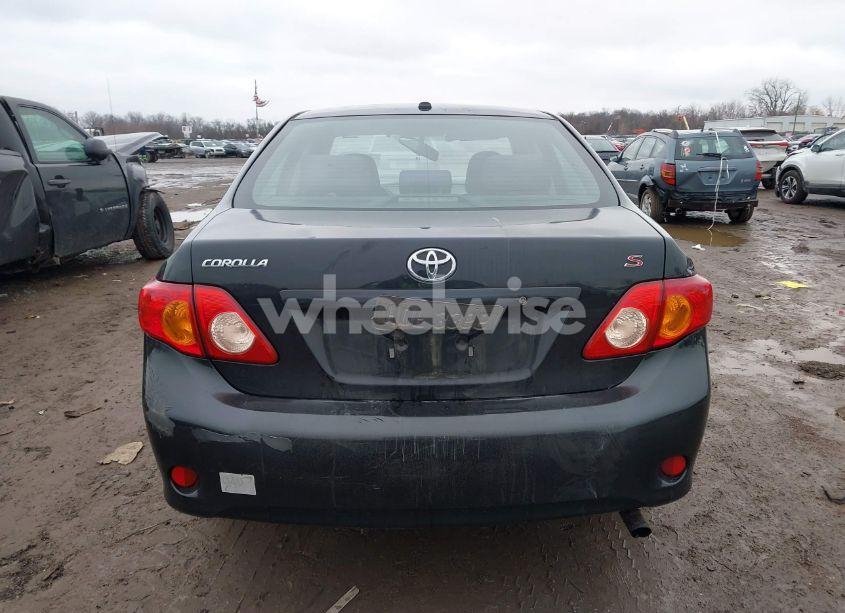 Photo 16 of 2009 Toyota Corolla S (VIN 1NXBU40EX9Z082787)