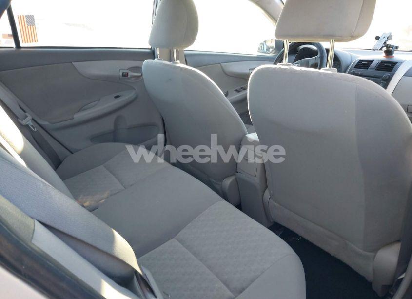 Photo 8 of 2009 Toyota Corolla LE (VIN 1NXBU40EX9Z107090)