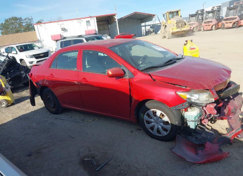 Photo 13 of 2010 Toyota Corolla LE (VIN 1NXBU4EE0AZ165996)