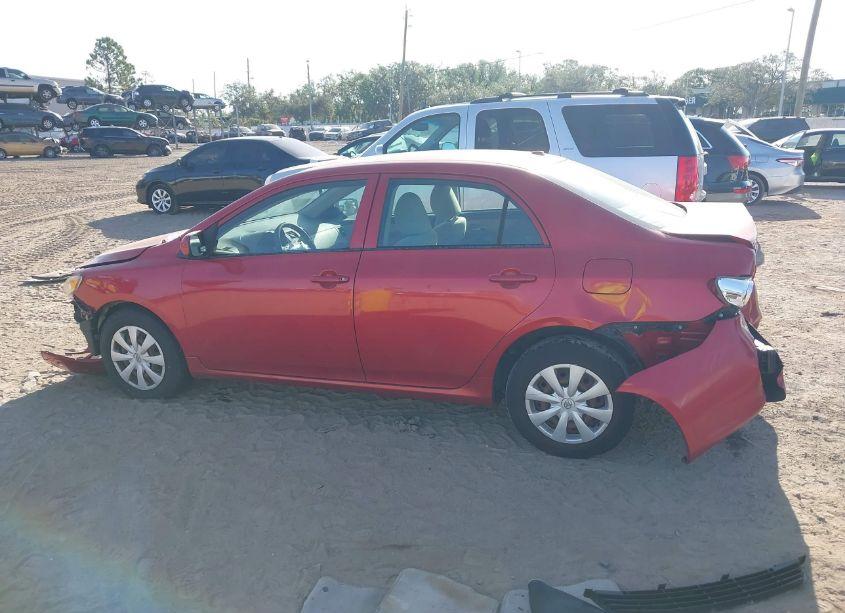 Photo 14 of 2010 Toyota Corolla LE (VIN 1NXBU4EE0AZ165996)