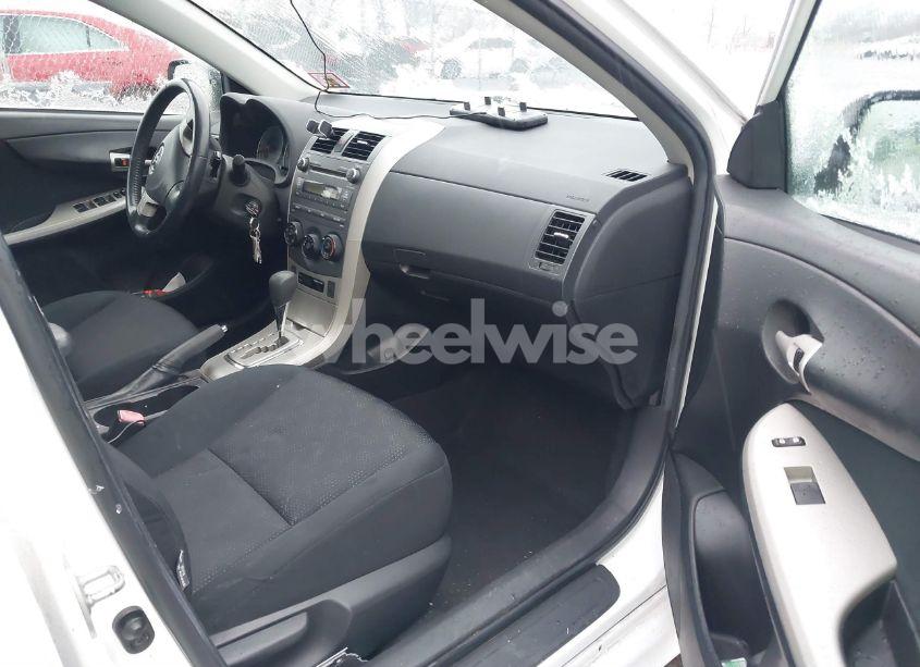 Photo 5 of 2010 Toyota Corolla S (VIN 1NXBU4EE0AZ231298)