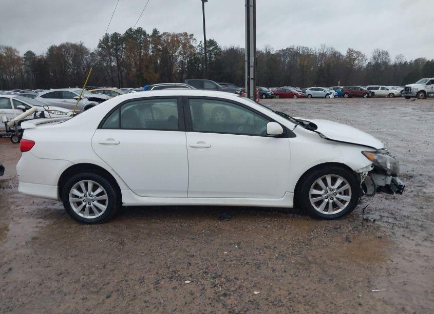 Photo 14 of 2010 Toyota Corolla S (VIN 1NXBU4EE0AZ232838)